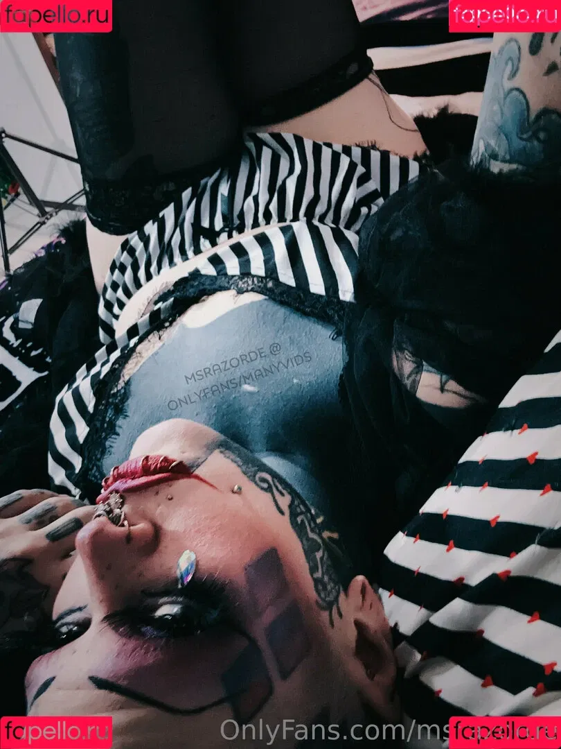 msrazorde Onlyfans Photo Gallery 