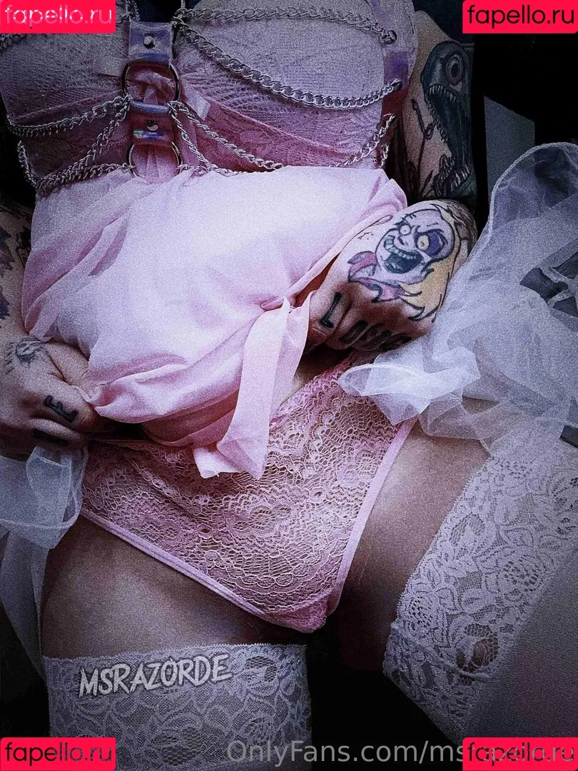 msrazorde Onlyfans Photo Gallery 