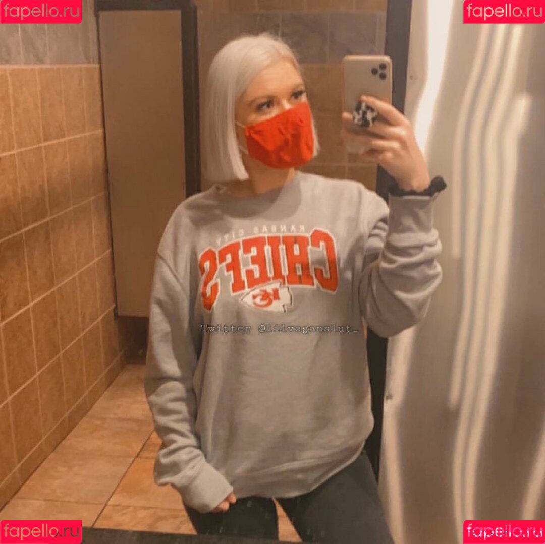 Lilveganslut_ Onlyfans Photo Gallery 