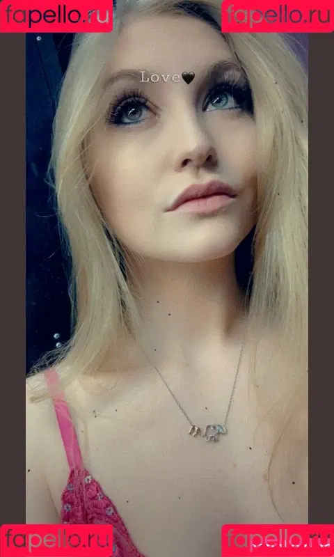 Kay_TheRealIzzy Onlyfans Photo Gallery 