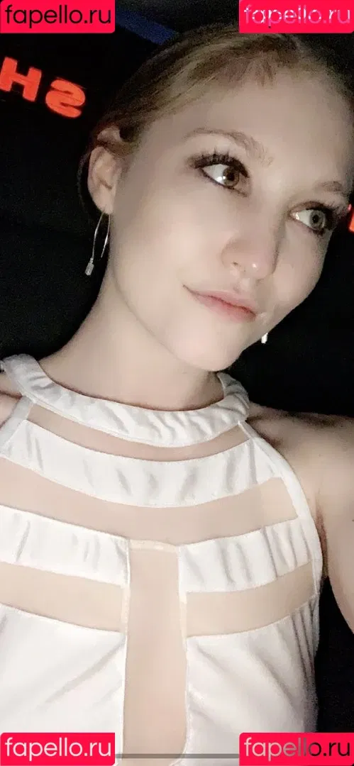 Kay_TheRealIzzy Onlyfans Photo Gallery 