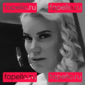 Taya Valkyrie Onlyfans Photo Gallery 