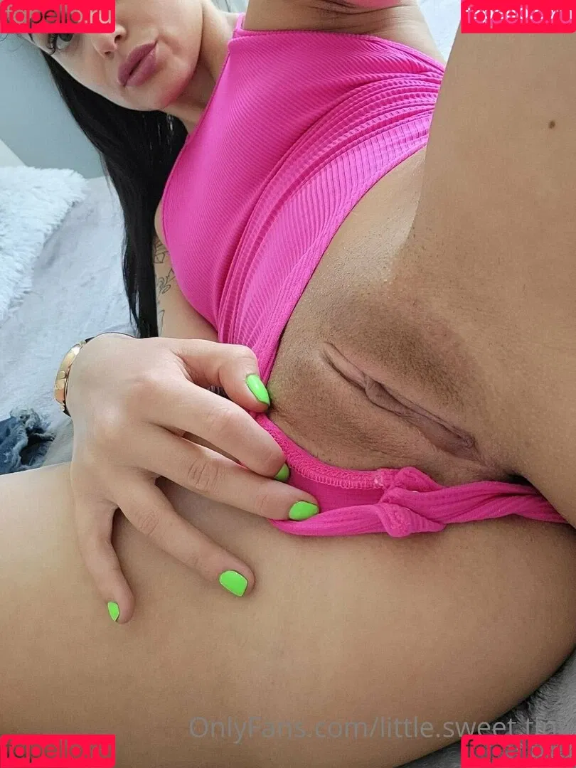 little.sweet.tiny Onlyfans Photo Gallery 