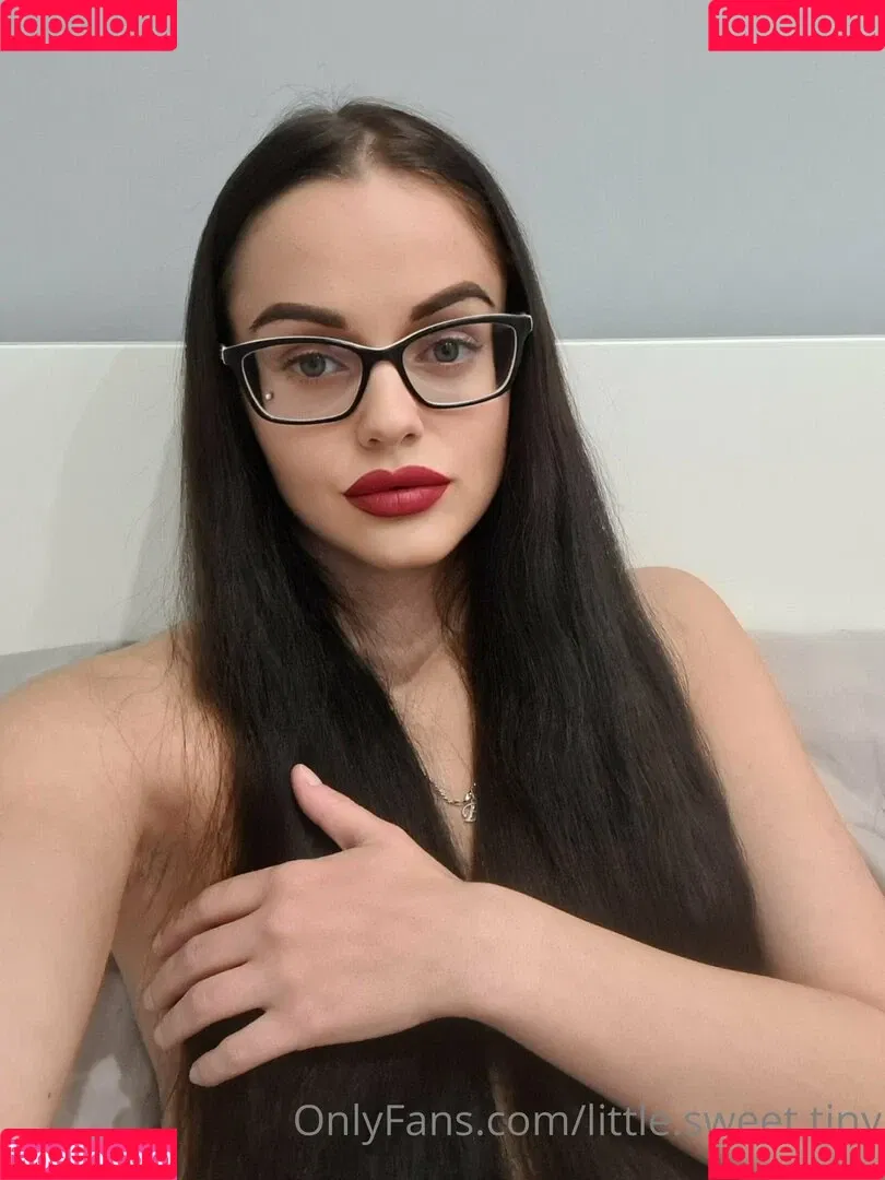 little.sweet.tiny Onlyfans Photo Gallery 