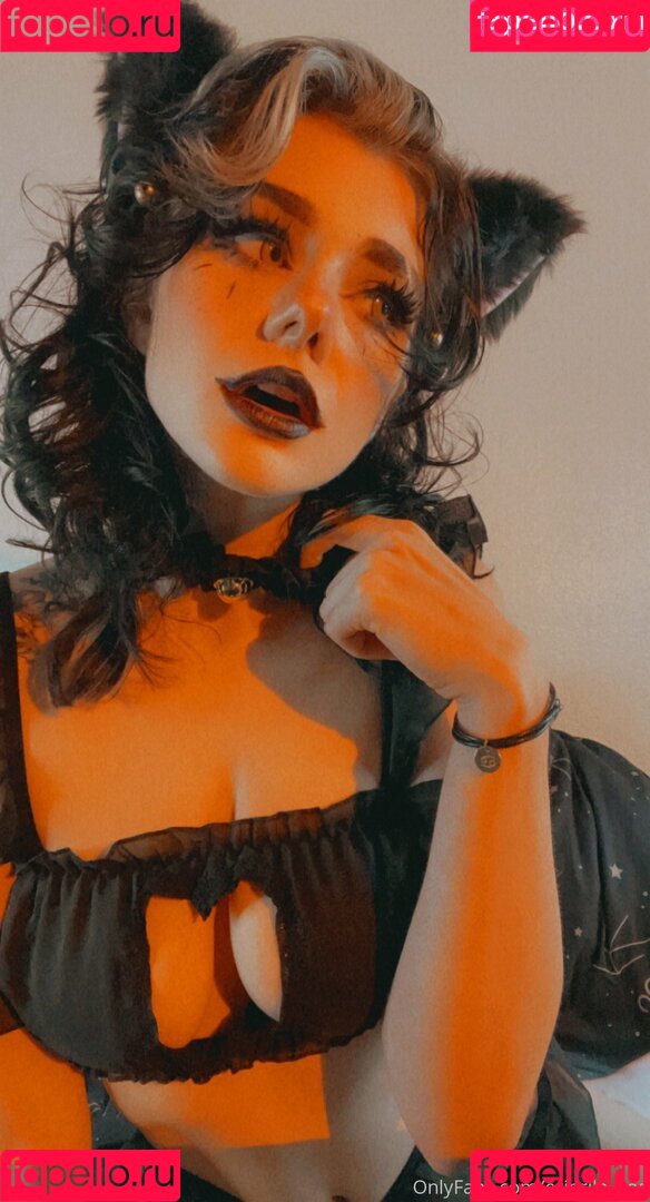 erinrileycos Nude Onlyfans Photo 34