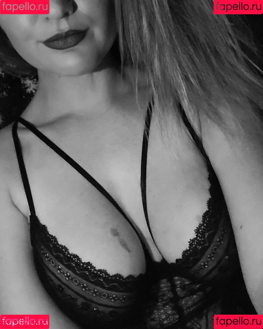 Jennifer Fox Onlyfans Photo Gallery 