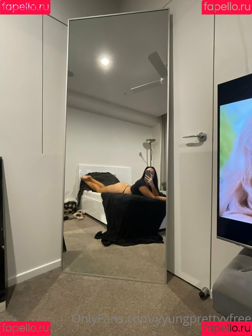 Katana Grey Onlyfans Photo Gallery 