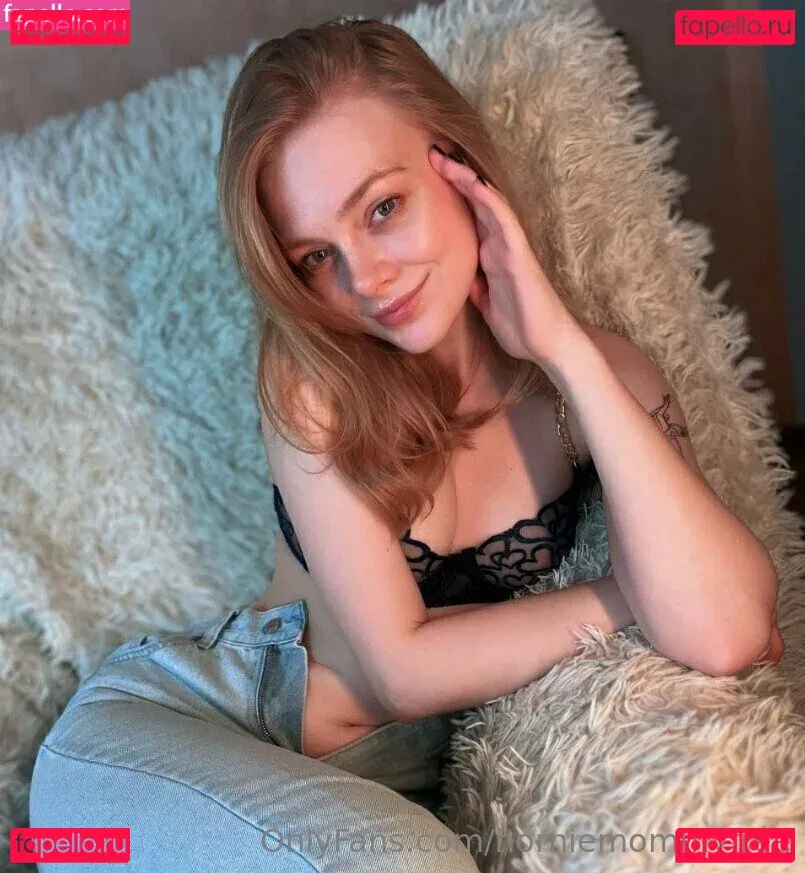 horniemommyfree Onlyfans Photo Gallery 