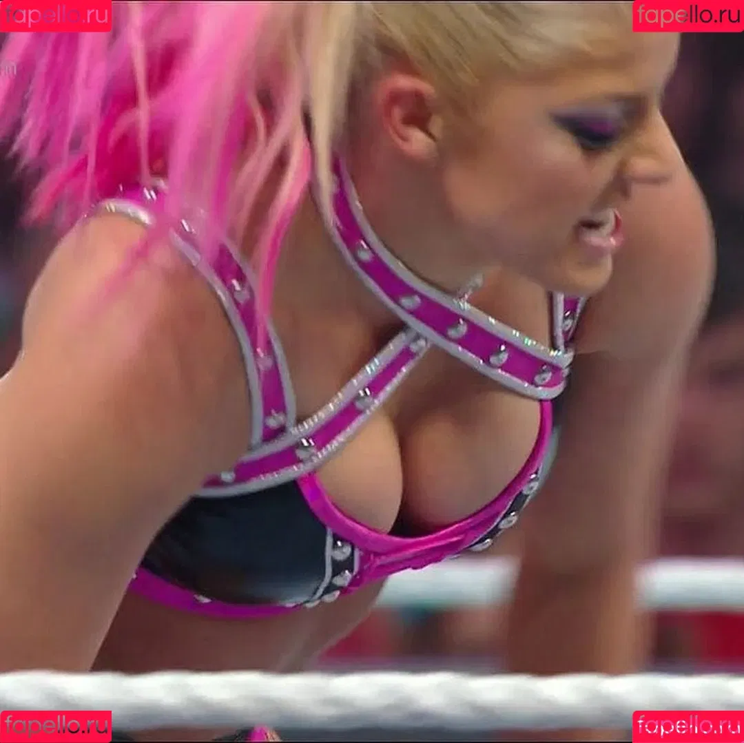 Alexa Bliss Onlyfans Photo Gallery 