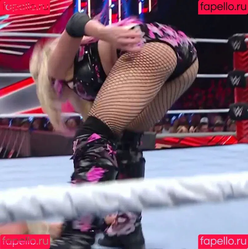 Alexa Bliss Onlyfans Photo Gallery 