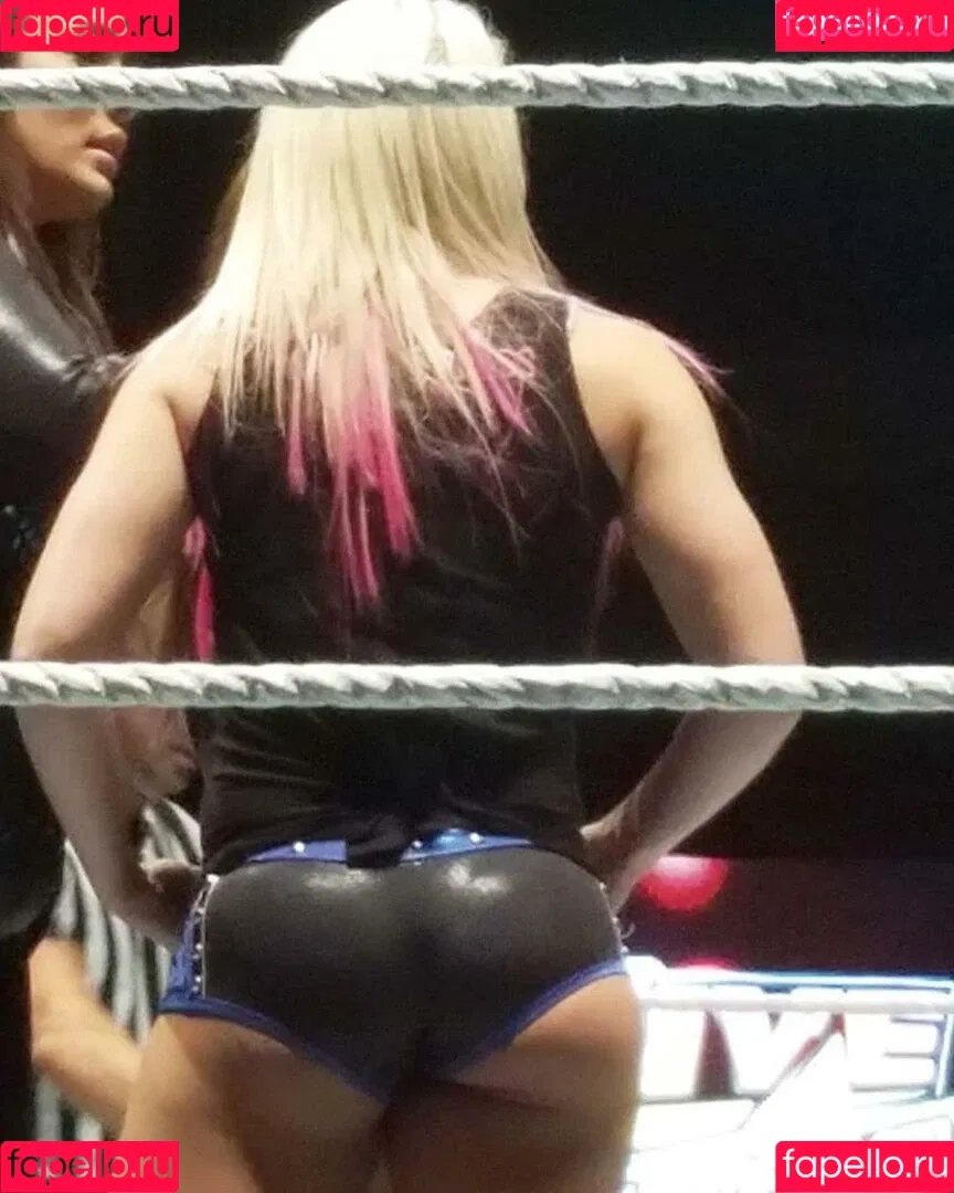 Alexa Bliss Onlyfans Photo Gallery 