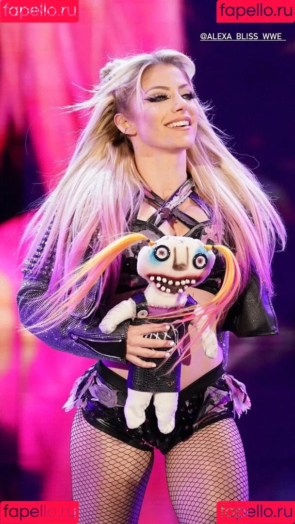 Alexa Bliss Onlyfans Photo Gallery 