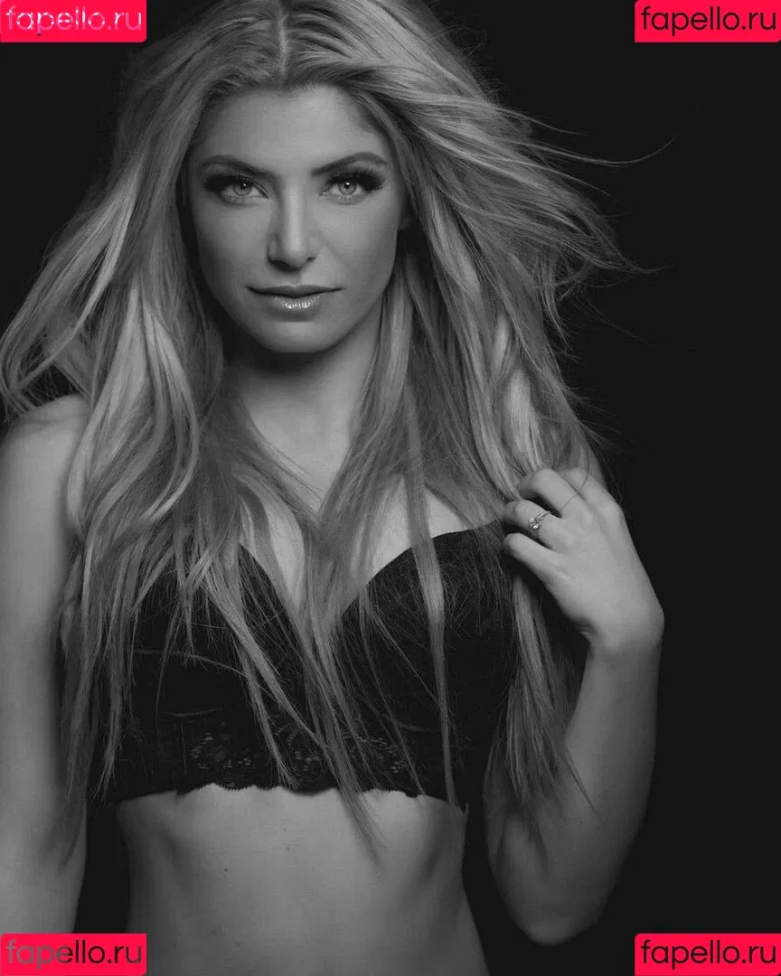 Alexa Bliss Onlyfans Photo Gallery 