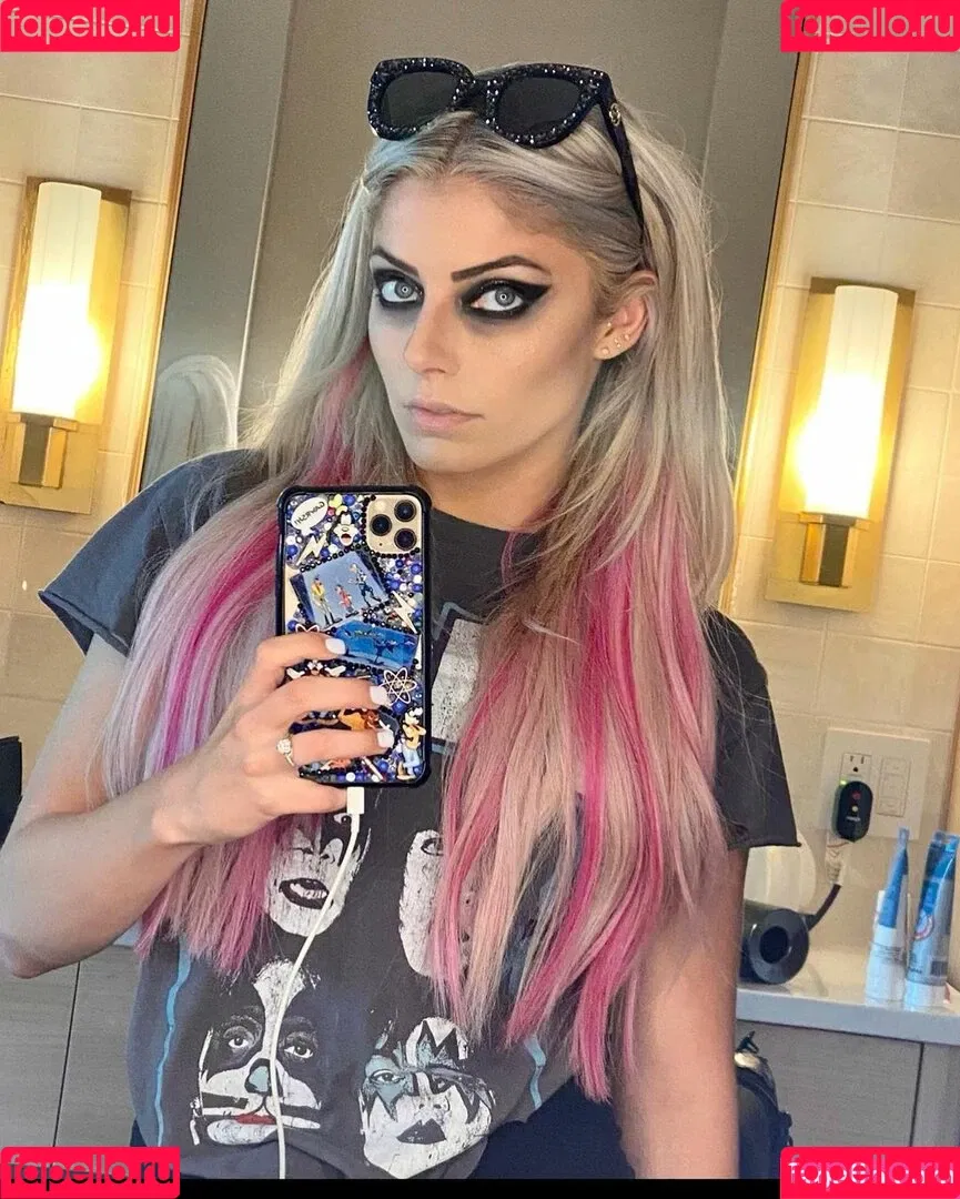 Alexa Bliss Onlyfans Photo Gallery 