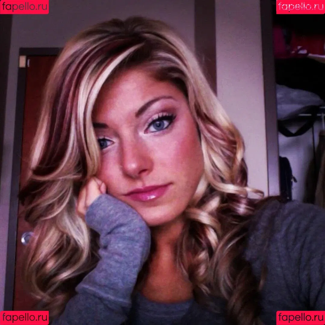 Alexa Bliss Onlyfans Photo Gallery 