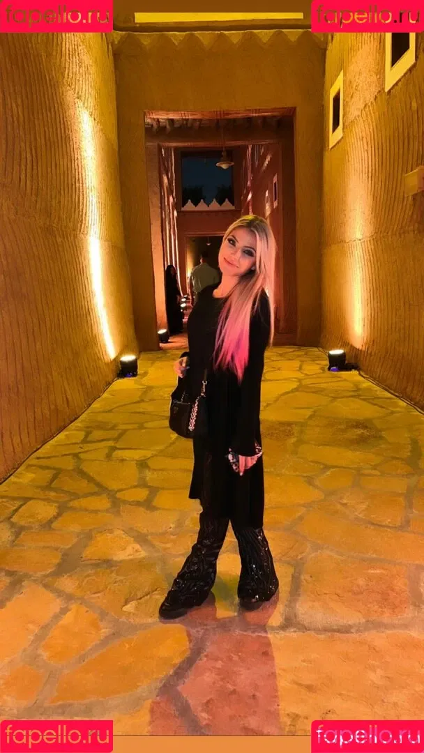 Alexa Bliss Onlyfans Photo Gallery 
