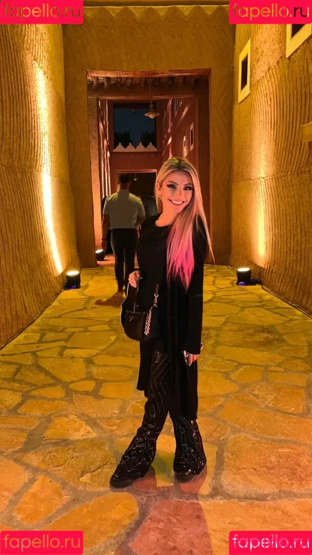 Alexa Bliss Onlyfans Photo Gallery 