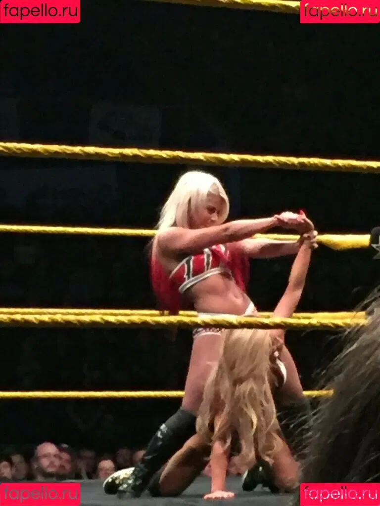Alexa Bliss Onlyfans Photo Gallery 
