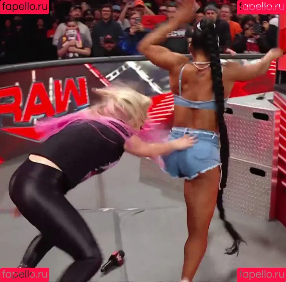 Alexa Bliss Onlyfans Photo Gallery 
