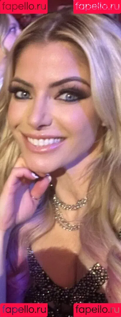 Alexa Bliss Onlyfans Photo Gallery 