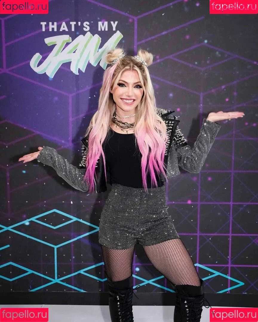 Alexa Bliss Onlyfans Photo Gallery 