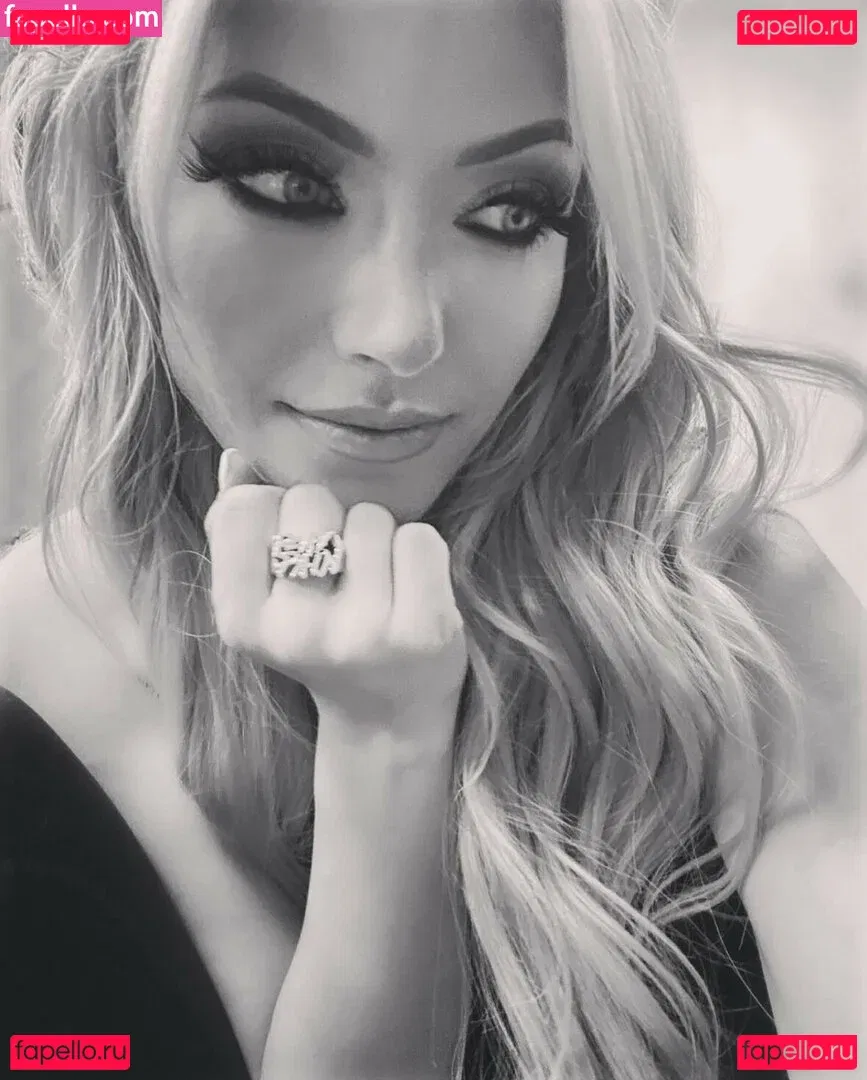 Alexa Bliss Onlyfans Photo Gallery 