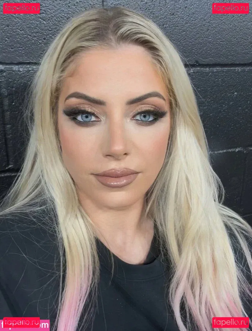 Alexa Bliss Onlyfans Photo Gallery 