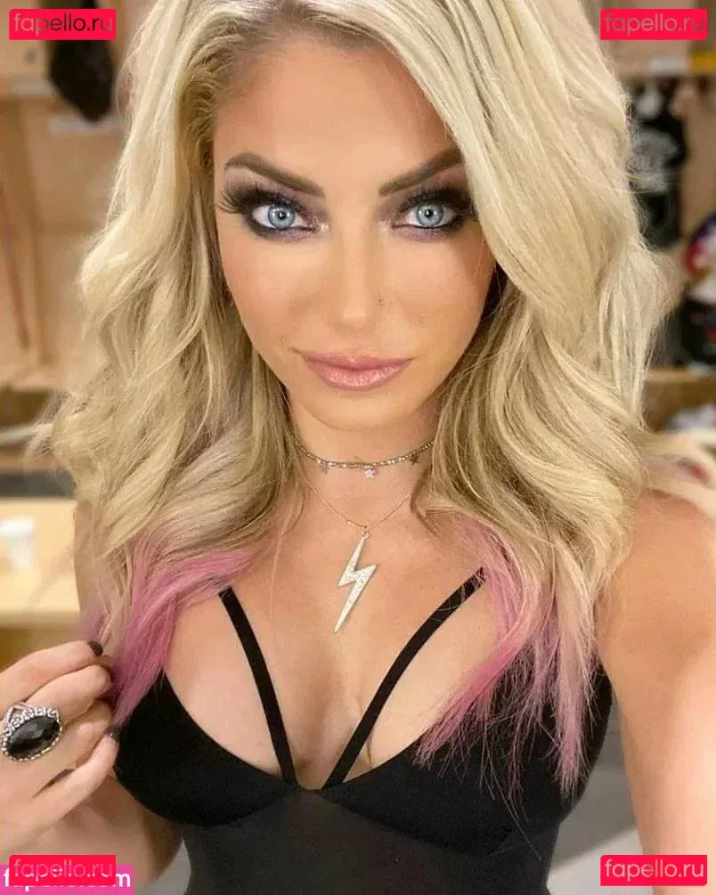 Alexa Bliss Onlyfans Photo Gallery 