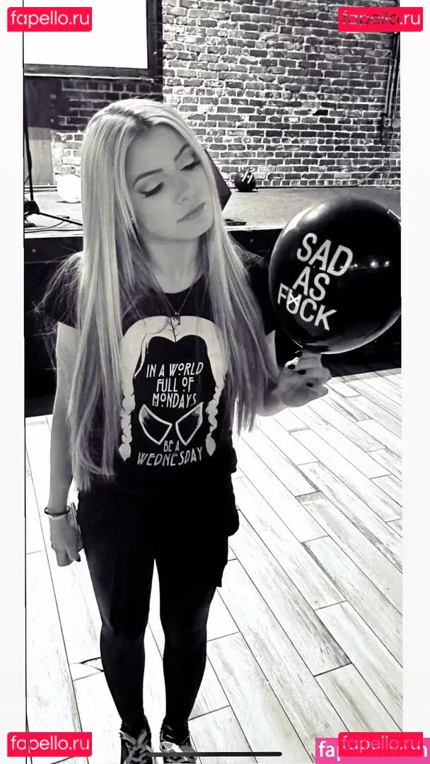 Alexa Bliss Onlyfans Photo Gallery 