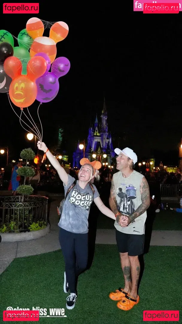 Alexa Bliss Onlyfans Photo Gallery 