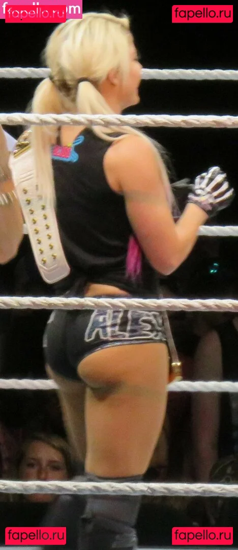 Alexa Bliss Onlyfans Photo Gallery 