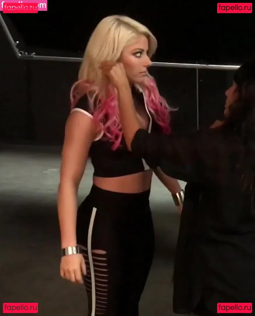 Alexa Bliss Onlyfans Photo Gallery 