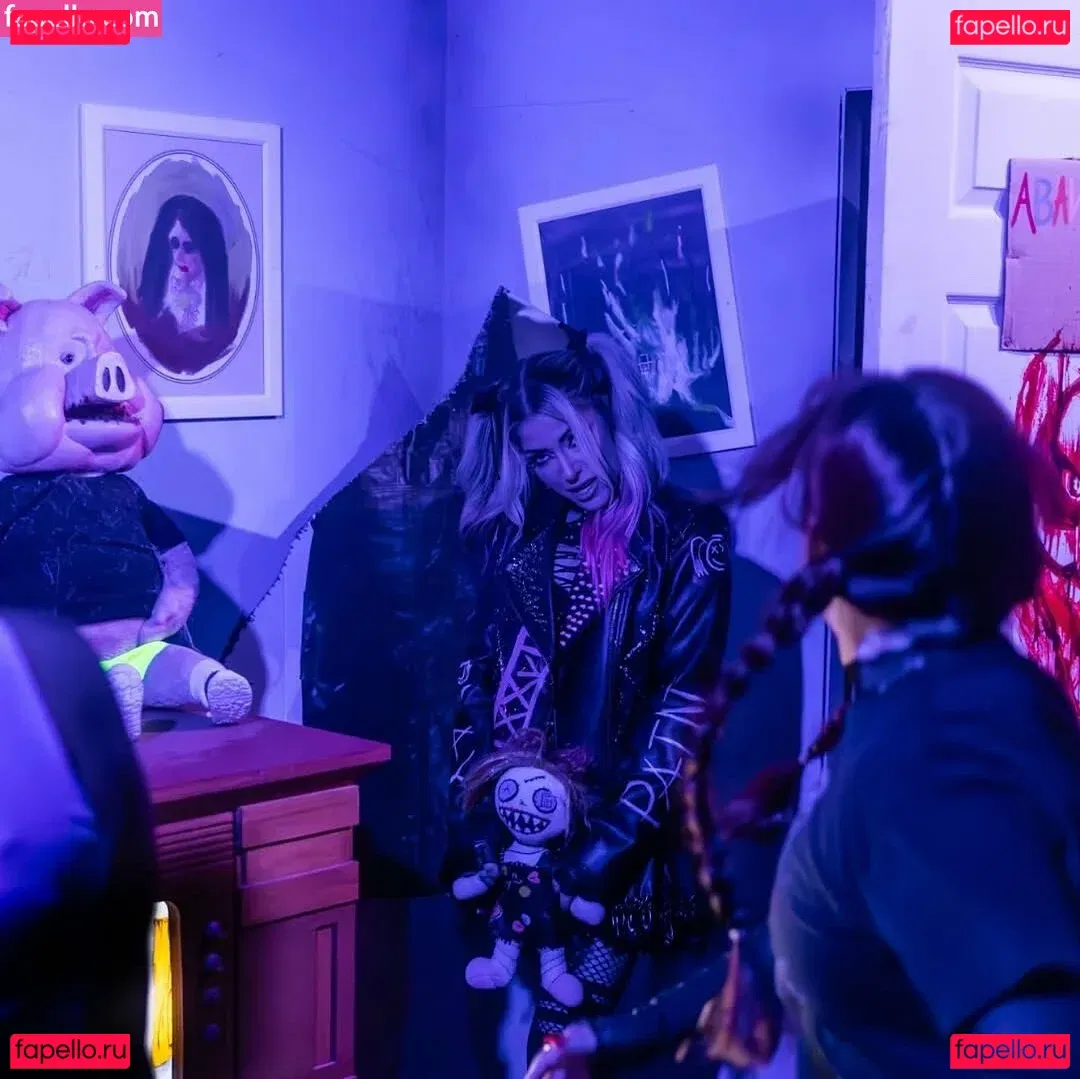 Alexa Bliss Onlyfans Photo Gallery 