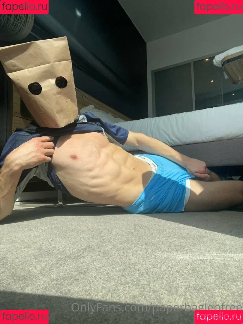 paperbagfree Onlyfans Photo Gallery 