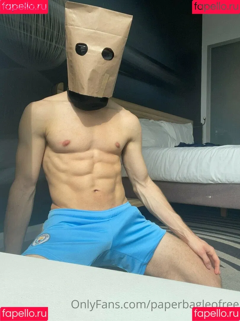 paperbagfree Onlyfans Photo Gallery 