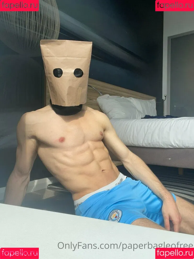 paperbagfree Onlyfans Photo Gallery 