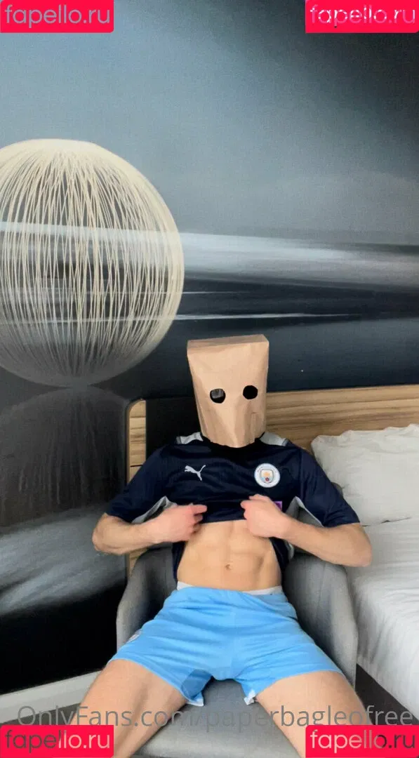 paperbagfree Onlyfans Photo Gallery 