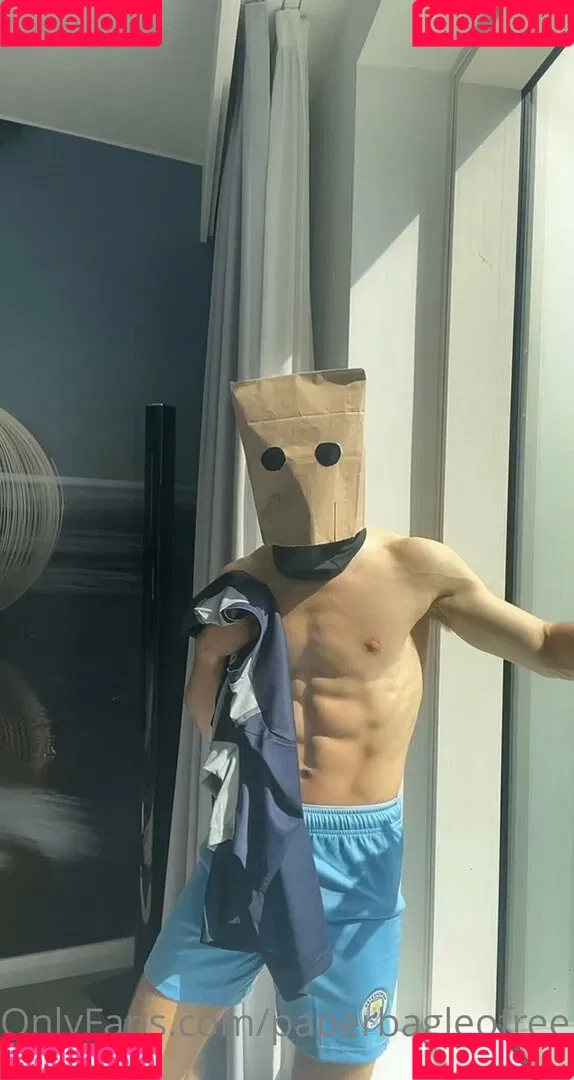 paperbagfree Onlyfans Photo Gallery 