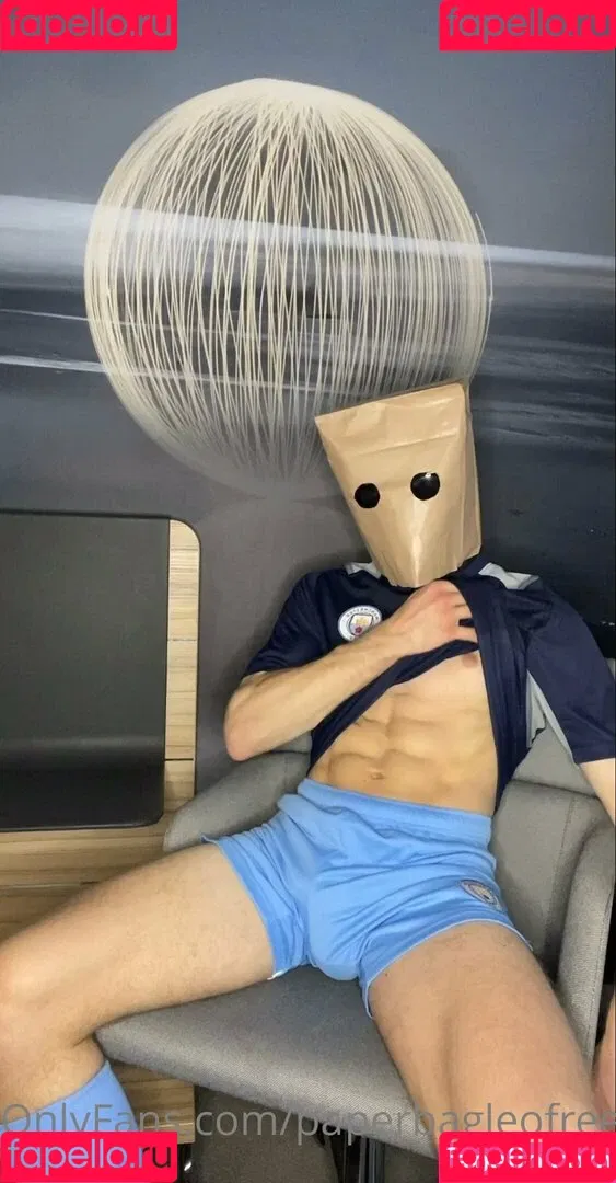 paperbagfree Onlyfans Photo Gallery 