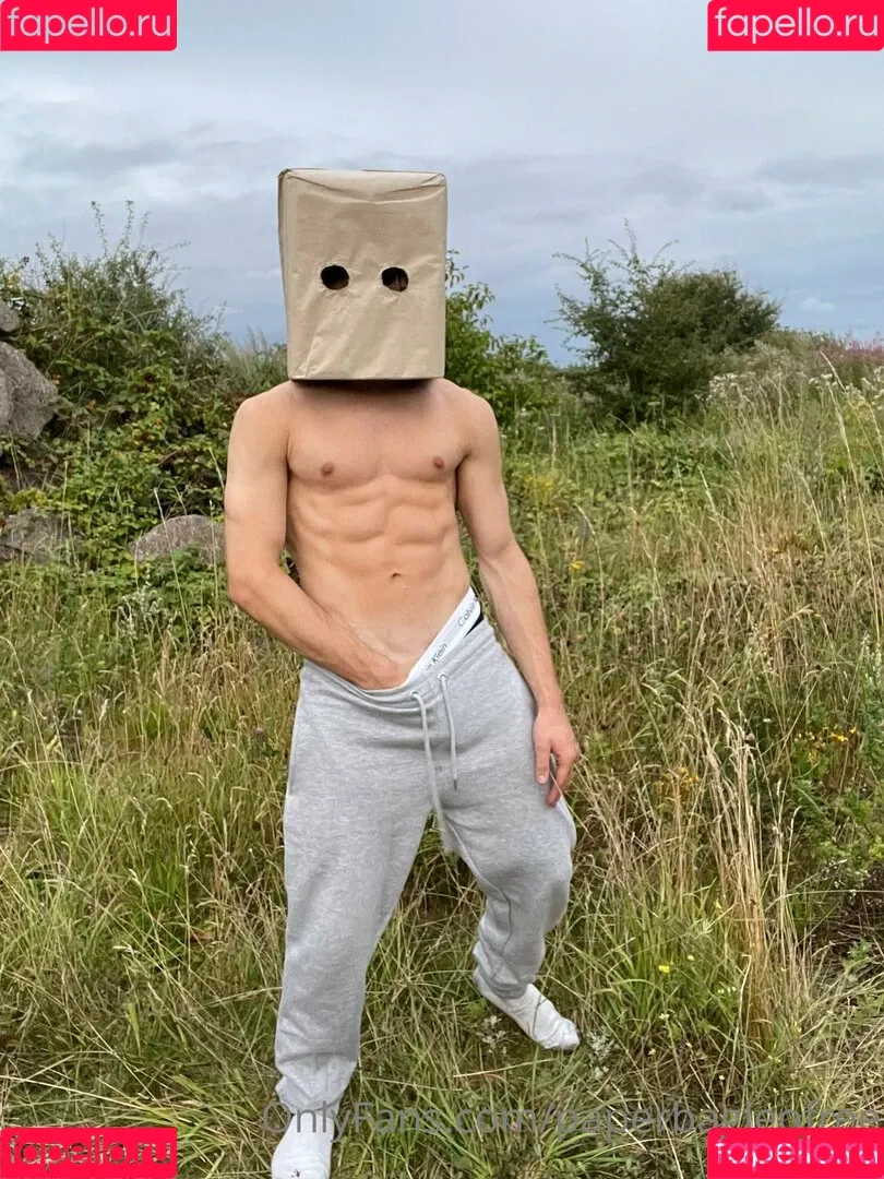 paperbagfree Onlyfans Photo Gallery 