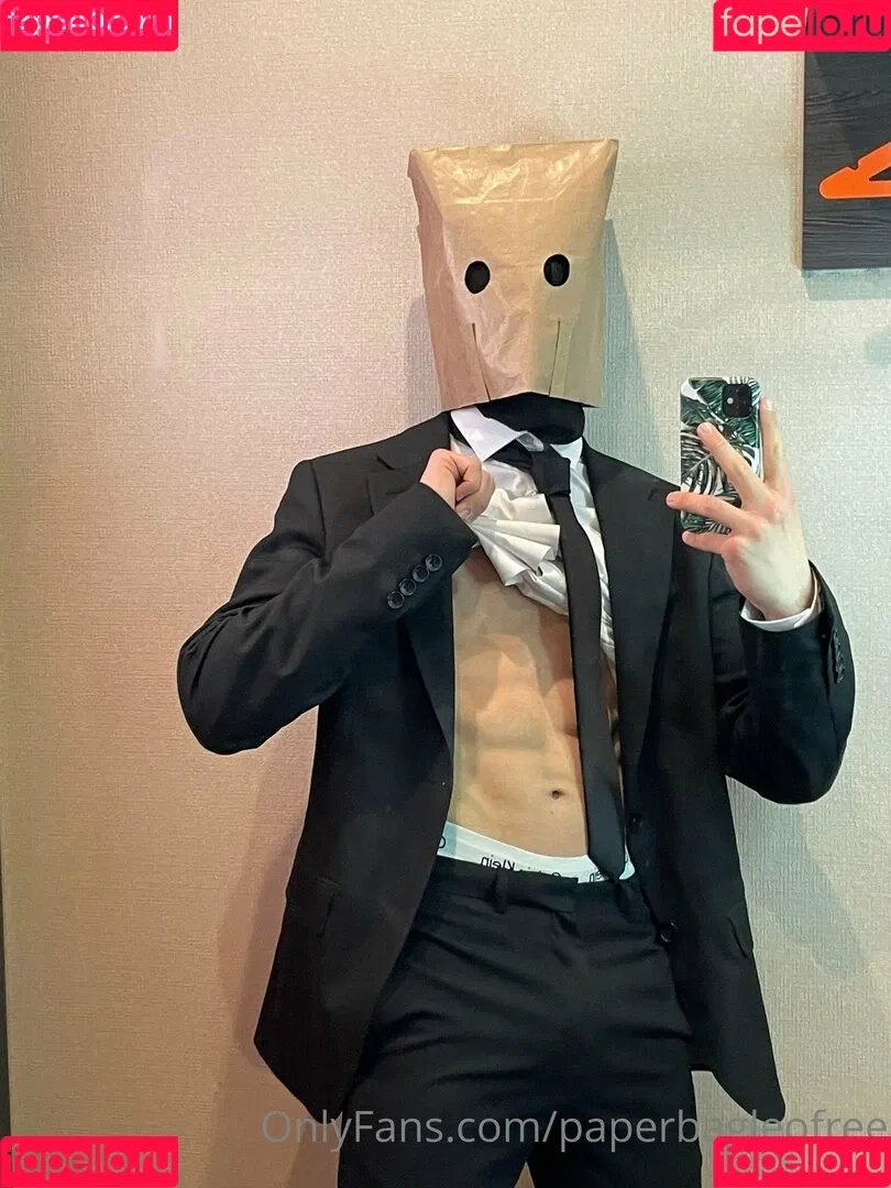 paperbagfree Onlyfans Photo Gallery 