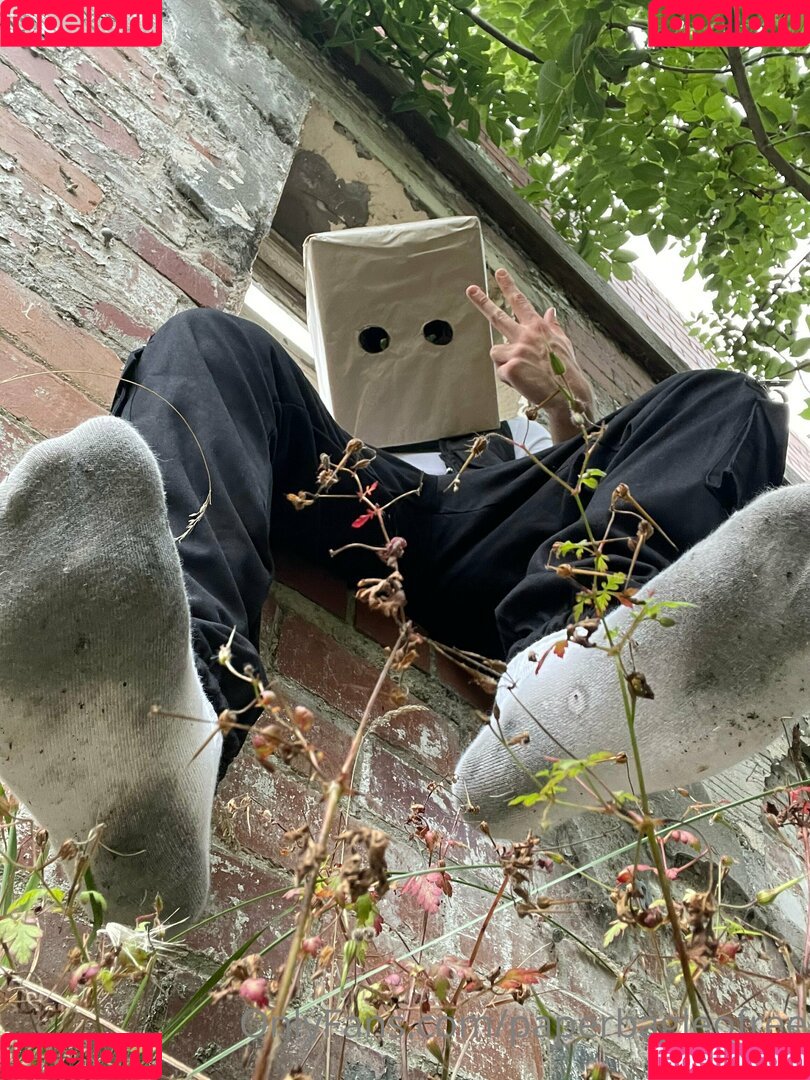 paperbagfree Onlyfans Photo Gallery 