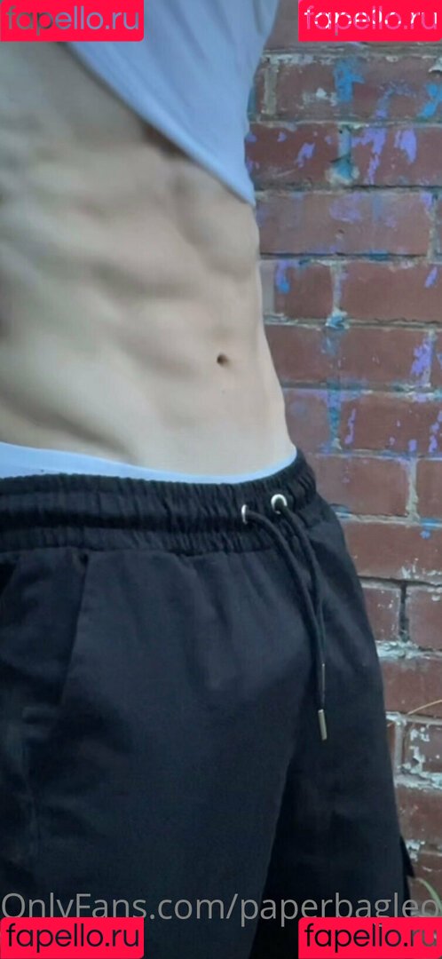 paperbagfree Onlyfans Photo Gallery 