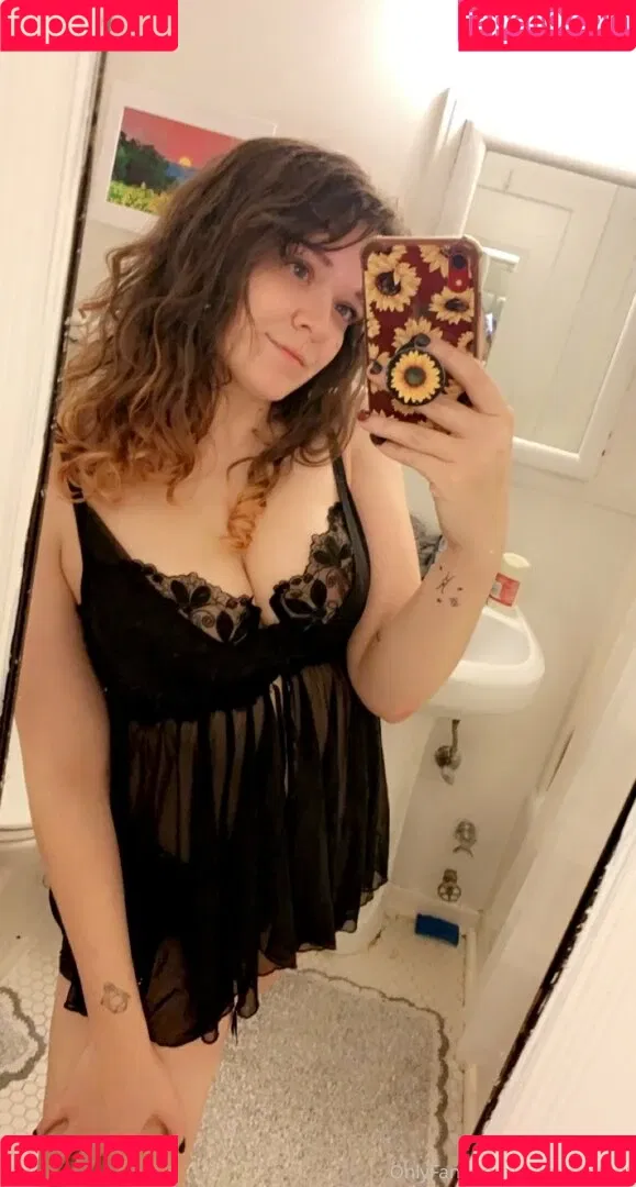 r0sebuddy Onlyfans Photo Gallery 