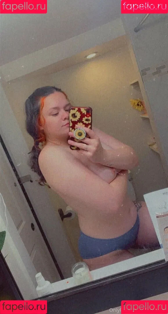 r0sebuddy Onlyfans Photo Gallery 