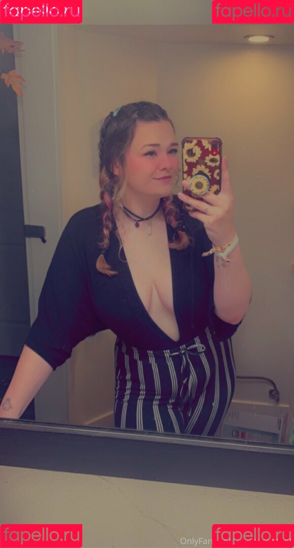 r0sebuddy Onlyfans Photo Gallery 