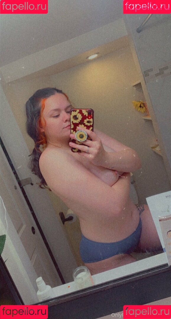 r0sebuddy Onlyfans Photo Gallery 