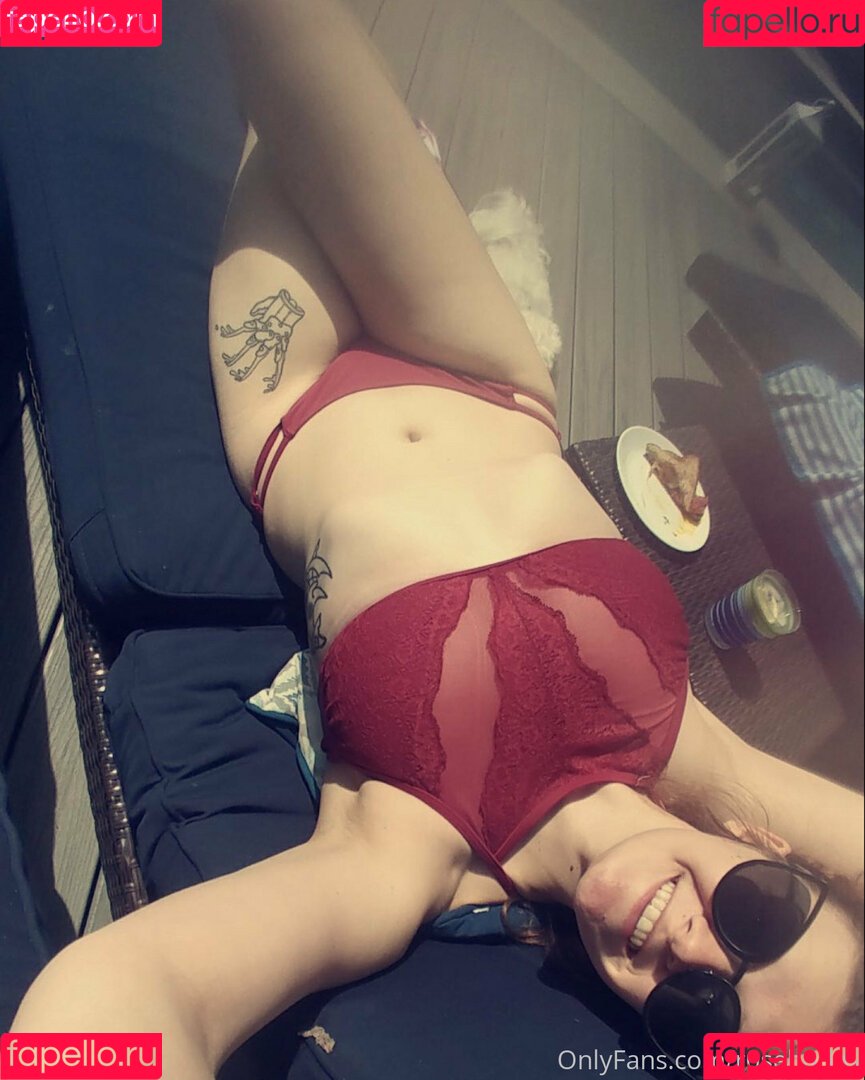 r0sebuddy Onlyfans Photo Gallery 