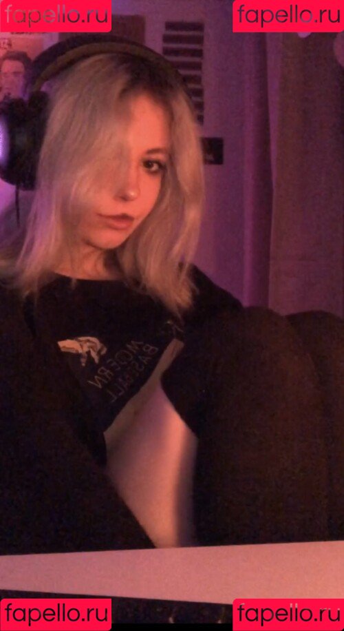 Pffftidk Immy Onlyfans Photo Gallery 