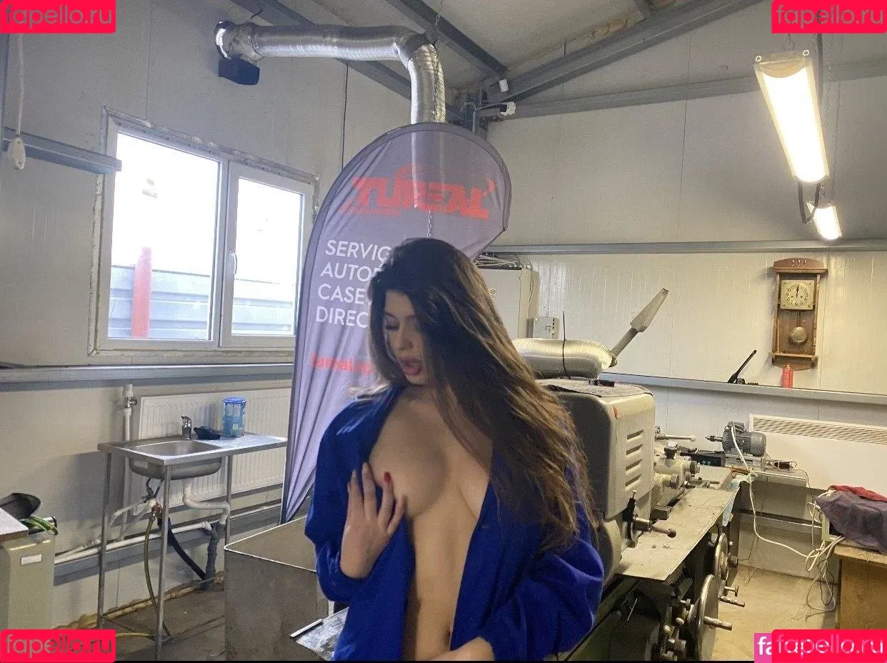 adina_eni Onlyfans Photo Gallery 